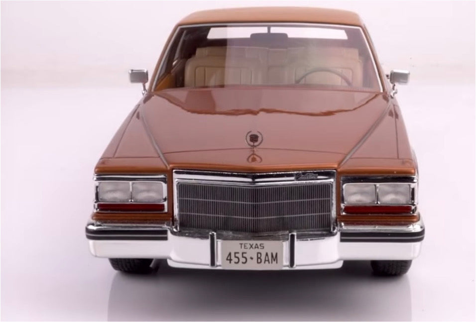 BOS '82 Cadillac Fleetwood 1:18. – diecastcars1