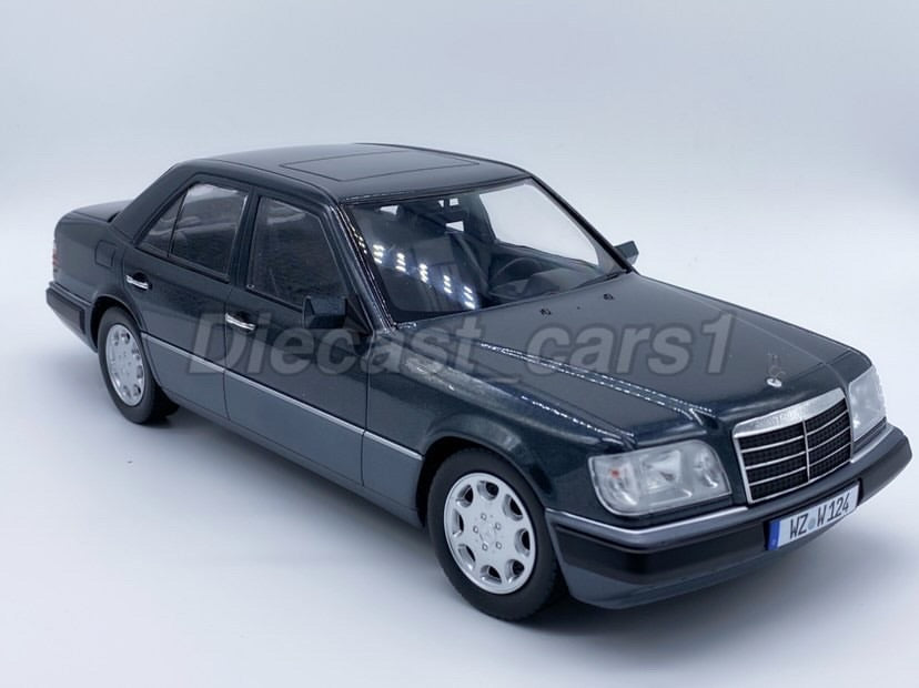 Mercedes  W124 E320 1/18 ダイキャストモデルカー 1/18 Modelcar Group 1986 Mercedes-Benz W124 Tuning (Black