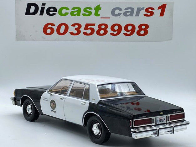 capriceページ 1984 Chevy CAPRICE / IMPALA Brochure / Catalog w/ Color Chart