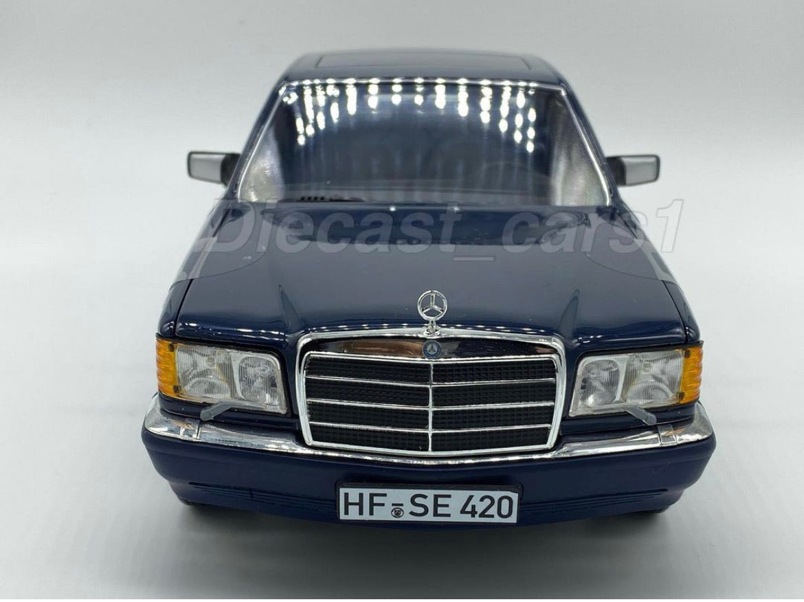 Norev '91 Mercedes 560sel 1:18. – diecastcars1