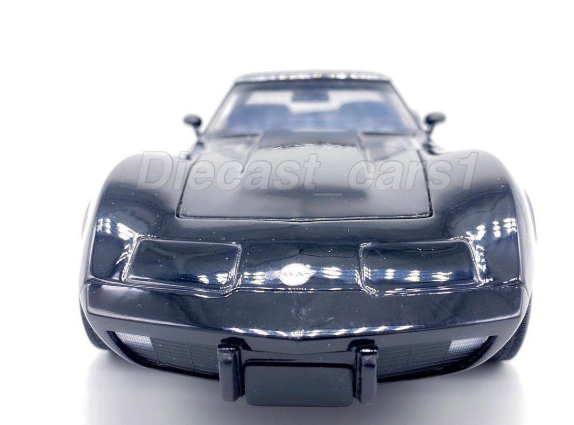 UT Models '78 Corvette L-82 1:18. – diecastcars1