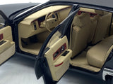 Xiaoguang Model '94 Cadillac Fleetwood 1:18.