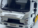 YX Car Model Isuzu ES Truck 1:18.