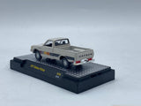 M2 ‘77 Datsun PickUp 1:64.