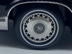 Xiaoguang Model '94 Cadillac Fleetwood 1:18.