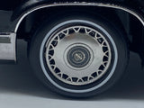 Xiaoguang Model '94 Cadillac Fleetwood 1:18.