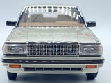 Xiaoguang Model '84 Toyota Crown 1:18.