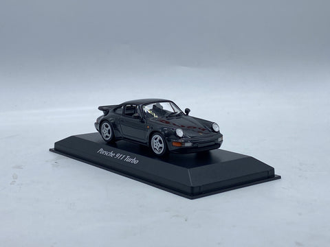 Maxichamps ‘90 Porsche 911 964 Turbo 3.6 1:43.