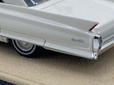 Stamp Models ‘62 Cadillac Deville 1:43.