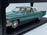 Stamp Models ‘76 Cadillac DeVille  1:18.