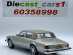 Cult Scale XL ‘76 Cadillac Seville 1:18.