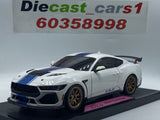 Pink Slips Mustang Shelby Super Snake 1:18.