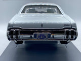 Ertl ‘70 Cutlass SX Hurst 1:18.