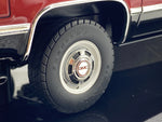 Old School ‘86 GMC Suburban 2500 Sierra Classic 1:18.