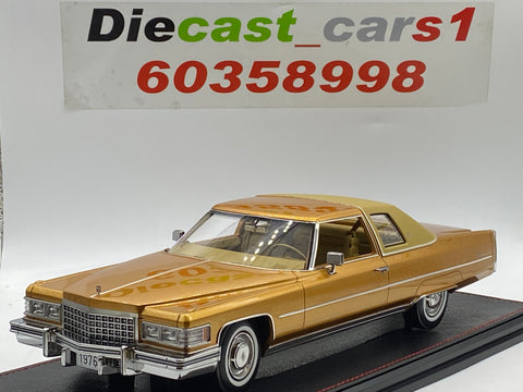 Stamp Models ‘76 Cadillac DeVille 1:18.
