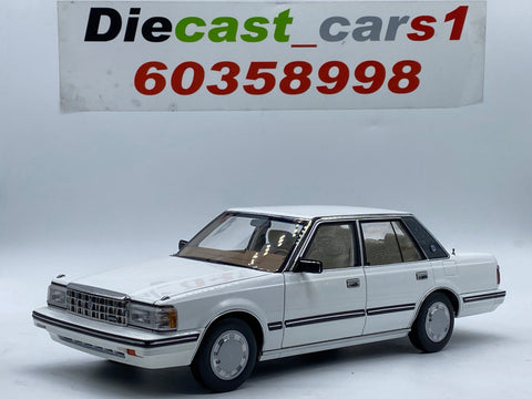 Xiaoguang Model '84 Toyota Crown 1:18.