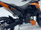 Maisto ‘Motorcycle KTM 690 Duke 1:12.