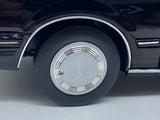 Xiaoguang Model '84 Toyota Crown 1:18.