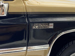 Old School ‘86 GMC Suburban 2500 Sierra Classic 1:18.