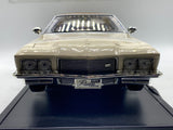 Road Signature ‘71 Buick Riviera 1:18.