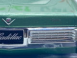 KK Scale '67 Cadillac De Ville 1:18.
