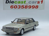 Xiaoguang Model '84 Toyota Crown 1:18.
