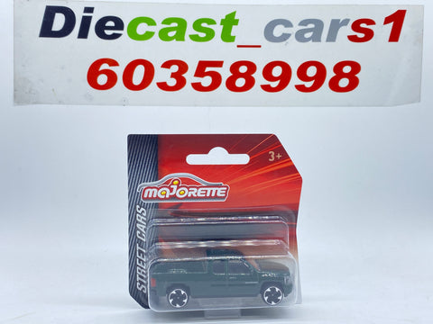Majorette Silverado 1:64.