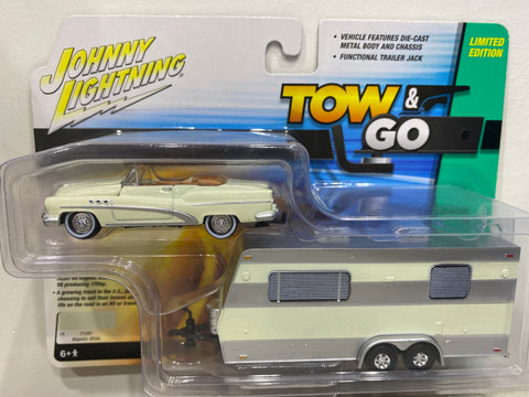 Johnny Lightning  ‘53 Buick Super With Camper Trailer 1:64.