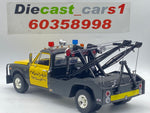 Acme ‘69 Chevrolet C-30 Wrecker “Old Kuwait Police 70’s” 1:18.
