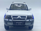 SunStar Mitsubishi Pajero “Kuwaiti Ministry of Interior Services” 1:18.
