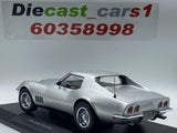 Norev '69 Corvette Stingray 1:18.