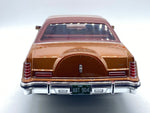 MCG ‘78 Lincoln Continental Mark V 1:18.