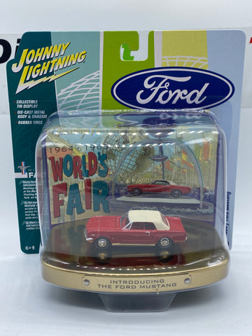 Johnny Lightning ‘64 1/2 Mustang With Diorama 1:64.