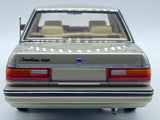 Xiaoguang Model '84 Toyota Crown 1:18.