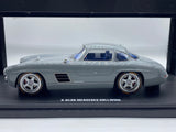 GT Spirit ‘21 Mercedes S-Klub Gullwing SL 300 1:18.