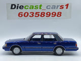 Xiaoguang Model '84 Toyota Crown 1:18.