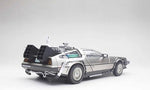 SunStar ‘81 DMC Delorean Time Machine 1:18.