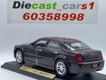 Maisto ‘06 Chrysler 300C 1:18.