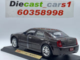 Maisto ‘06 Chrysler 300C 1:18.