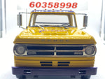ACME ‘70 Dodge D-300 Ramp Truck 1:18.