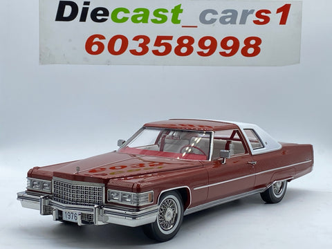 Stamp Models ‘76 Cadillac DeVille  1:18.