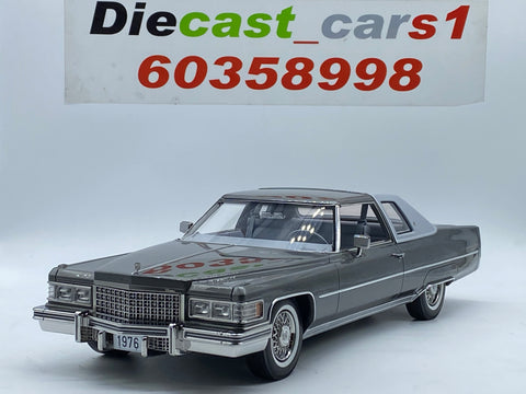 Stamp Models ‘76 Cadillac DeVille 1:18.