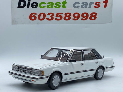 Xiaoguang Model '84 Toyota Crown 1:18.