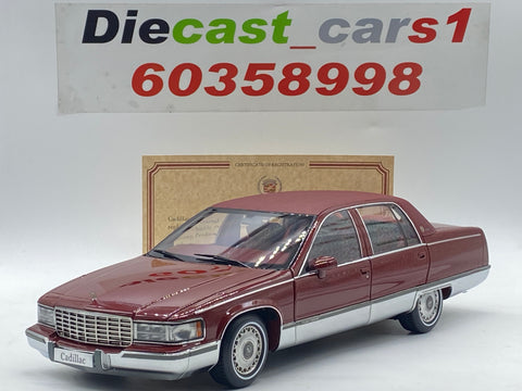 Xiaoguang Model '94 Cadillac Fleetwood 1:18.