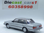 Xiaoguang Model '84 Toyota Crown 1:18.