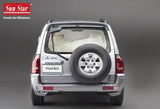 SunStar Mitsubishi Pajero V73 1:18.