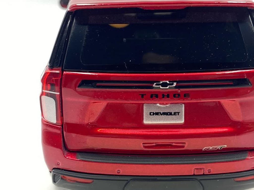 Maisto 1/26 Diecast 2021 Chevrolet Tahoe, White, Limited Edition SUV