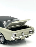 Greenlight ‘67 Ford Mustang Coupe 1:18.