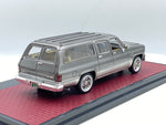 Matrix ‘81 Chevrolet Suburban 1:43.